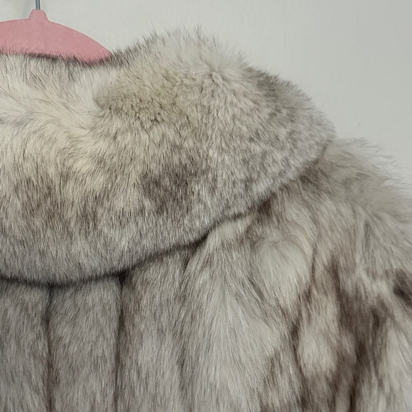 Saga Fox Saks Fifth Avenue Women's Cream White Fox Jacket - Picture 6 of 9